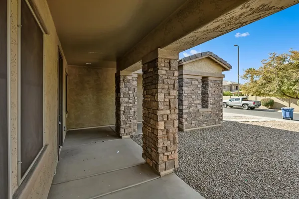 $2,800 | 4173 South Buckskin Way, Chandler, AZ 85249