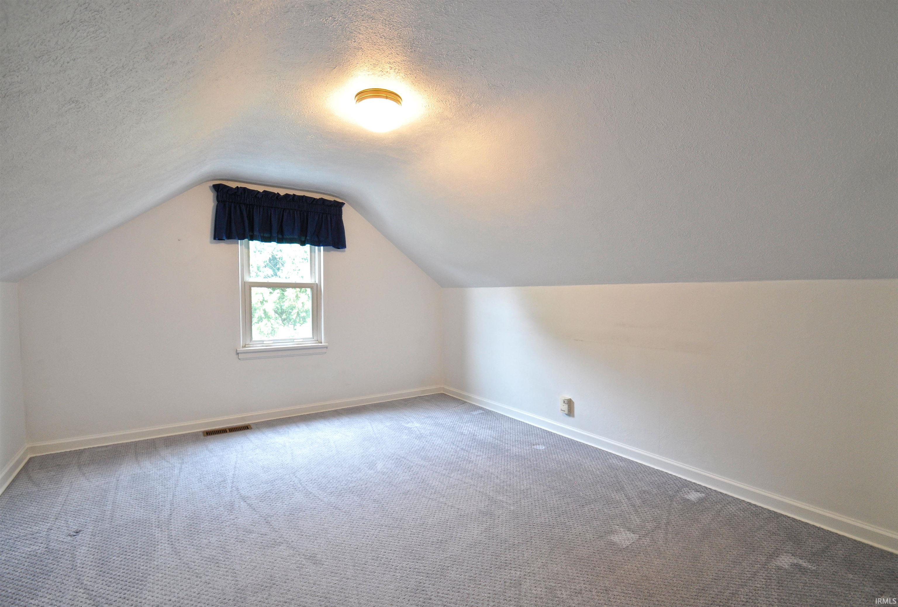 55057 Country Club Road South Bend, IN 46628 - Photo 19 of 35 Gallery Image 19
