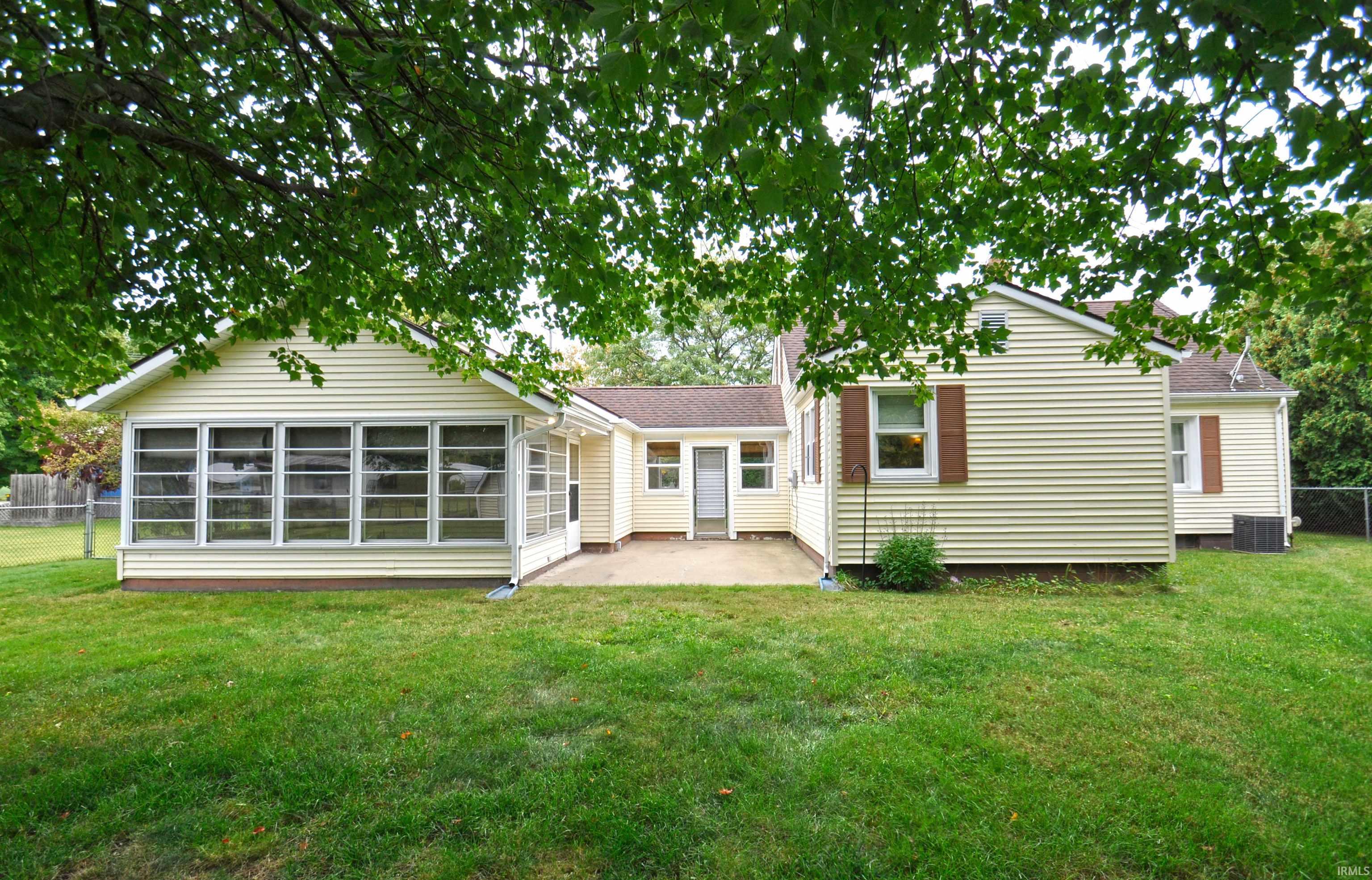 55057 Country Club Road South Bend, IN 46628 - Photo 35 of 35 Gallery Image 35