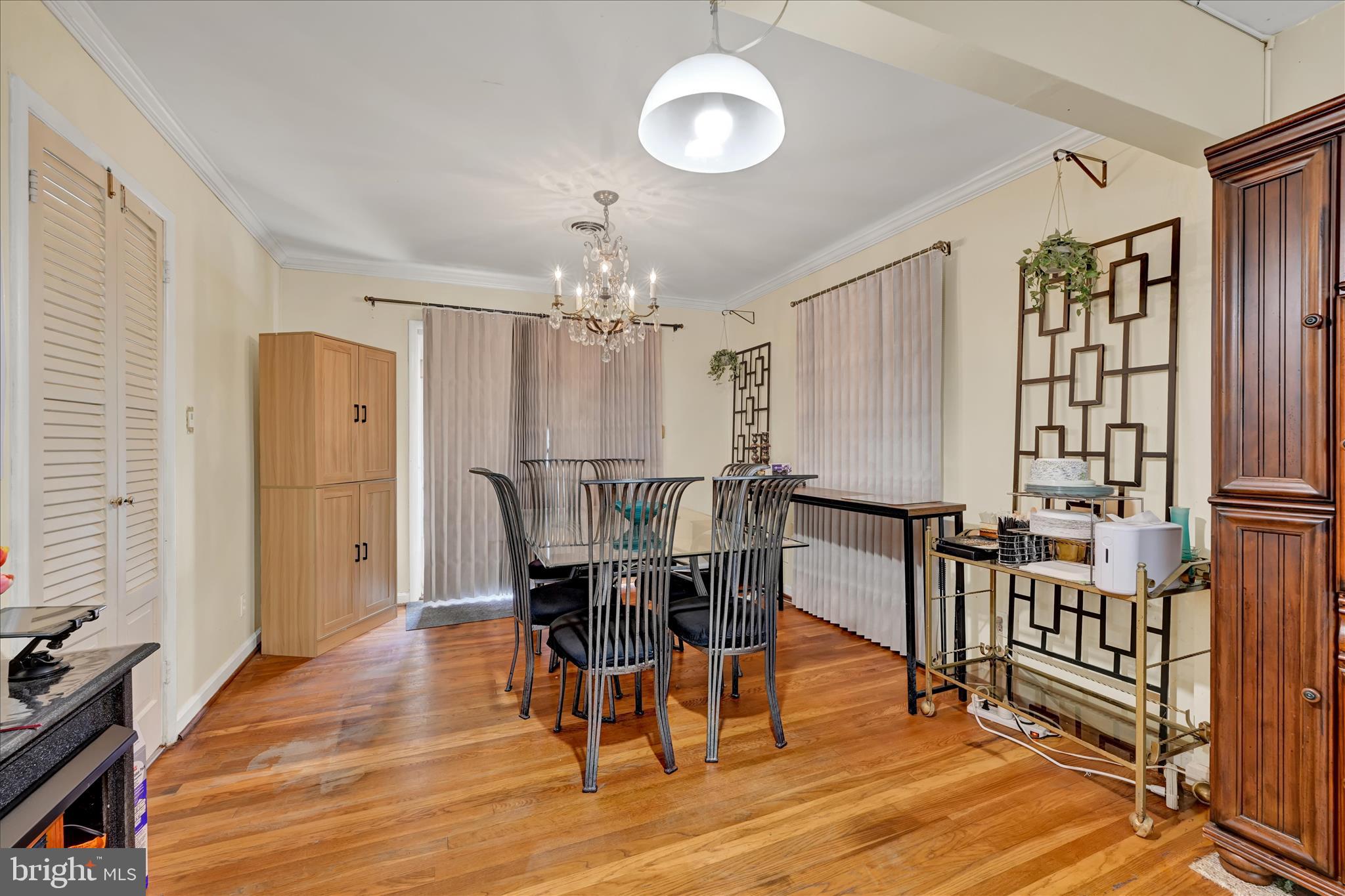 6606 Baythorne Road Baltimore, MD 21209 - Photo 9 of 42