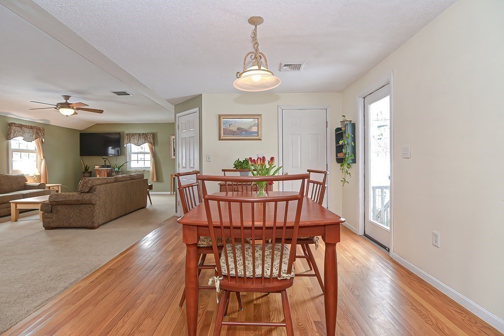 16 Meadow Road Medway, MA 02053 - Photo 19 of 40 Gallery Image 19