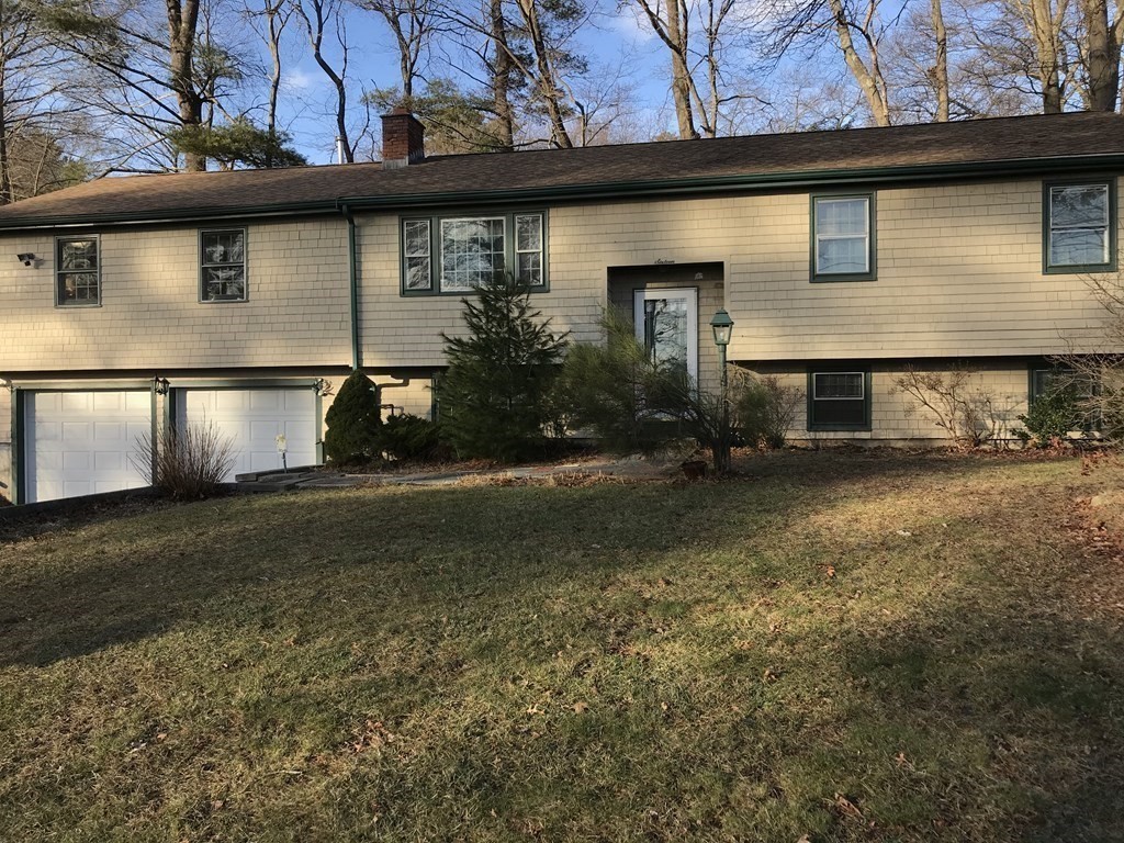 16 Meadow Road Medway, MA 02053 - Photo 2 of 40 Gallery Image 2