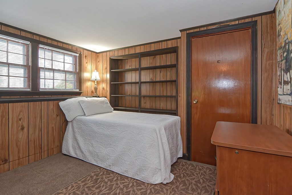 16 Meadow Road Medway, MA 02053 - Photo 34 of 40 Gallery Image 34