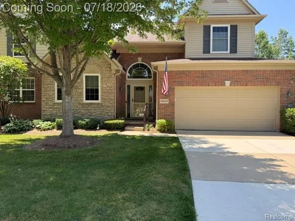$419,500 | 47603 Scenic Cir Drive North, Canton, MI 48188
