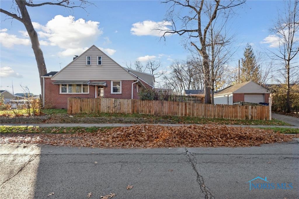 4253 Woodmont Road Toledo, OH 43613 - Photo 38 of 46 Gallery Image 38