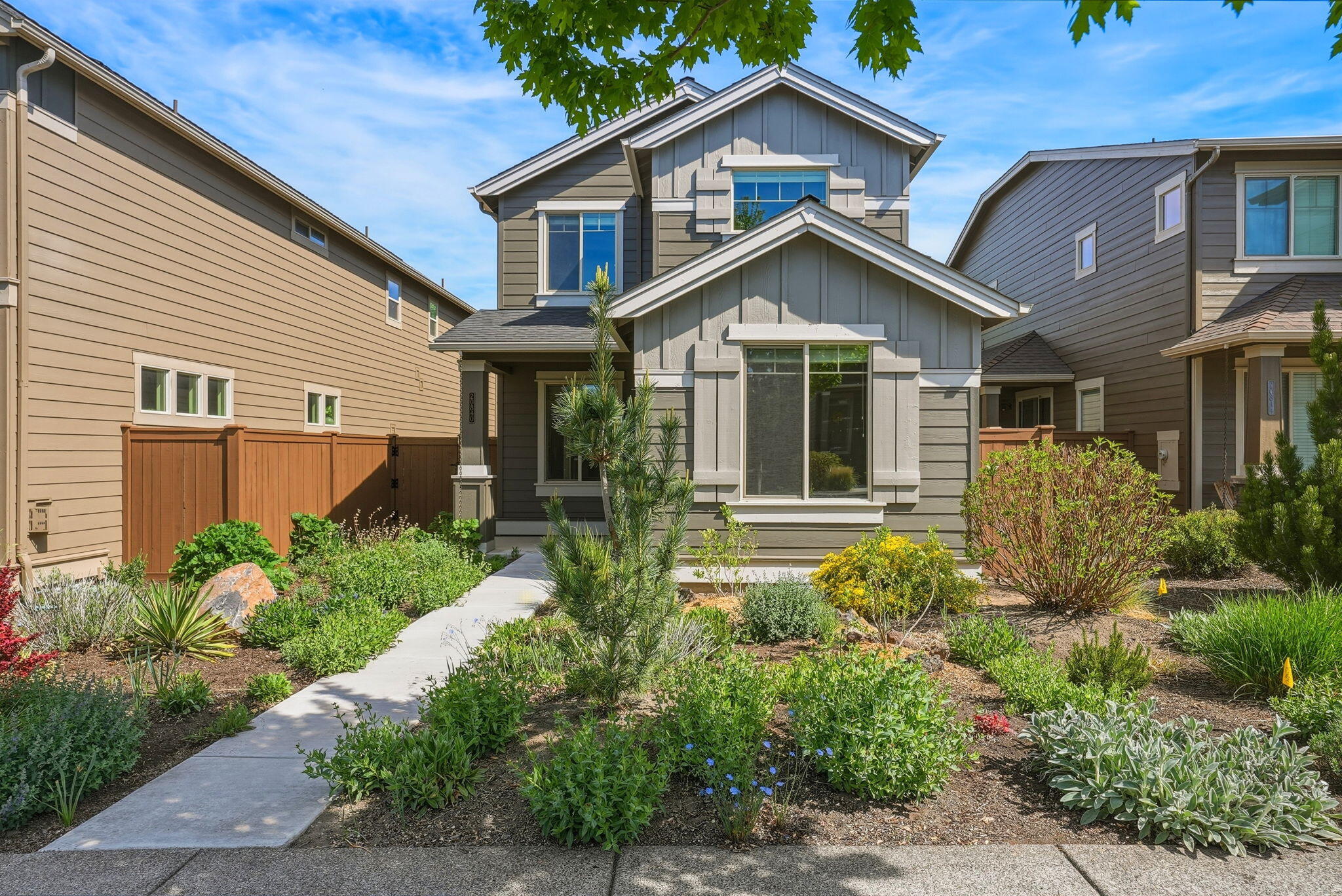 20840 Gateway Drive Bend, OR 97702 - Photo 1 of 40 31