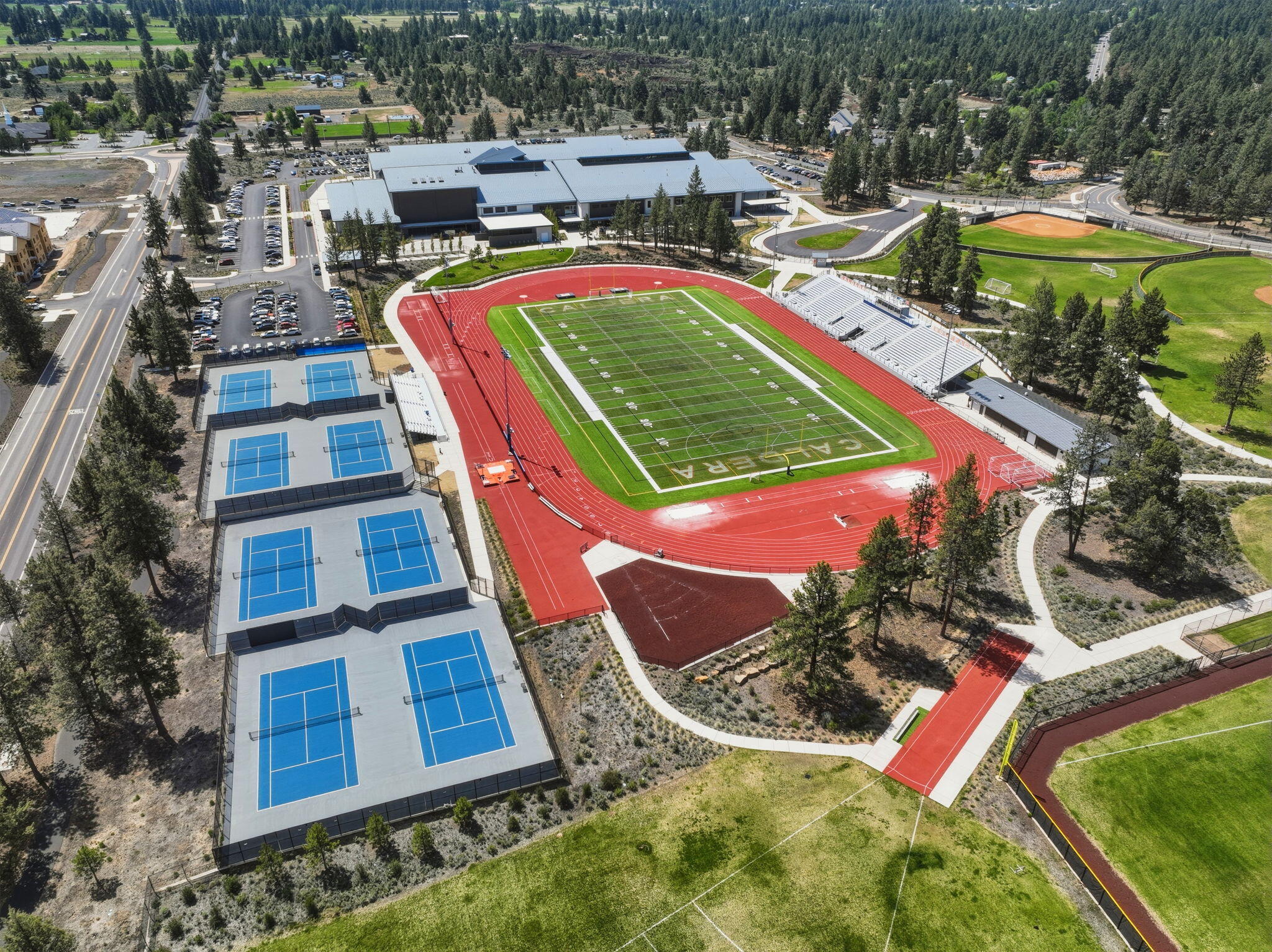 20840 Gateway Drive Bend, OR 97702 - Photo 37 of 40 Caldera High School