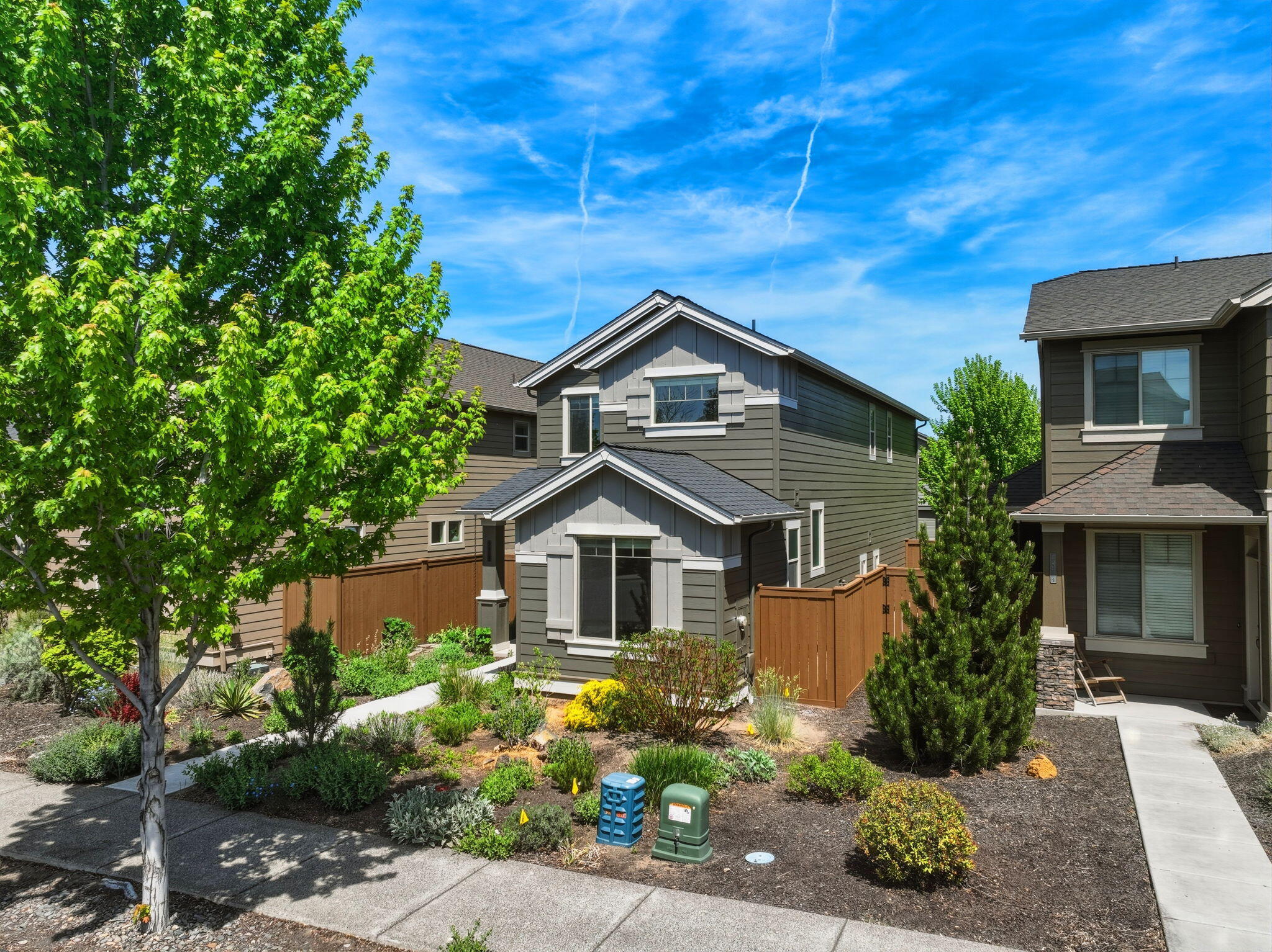 20840 Gateway Drive Bend, OR 97702 - Photo 2 of 40 02