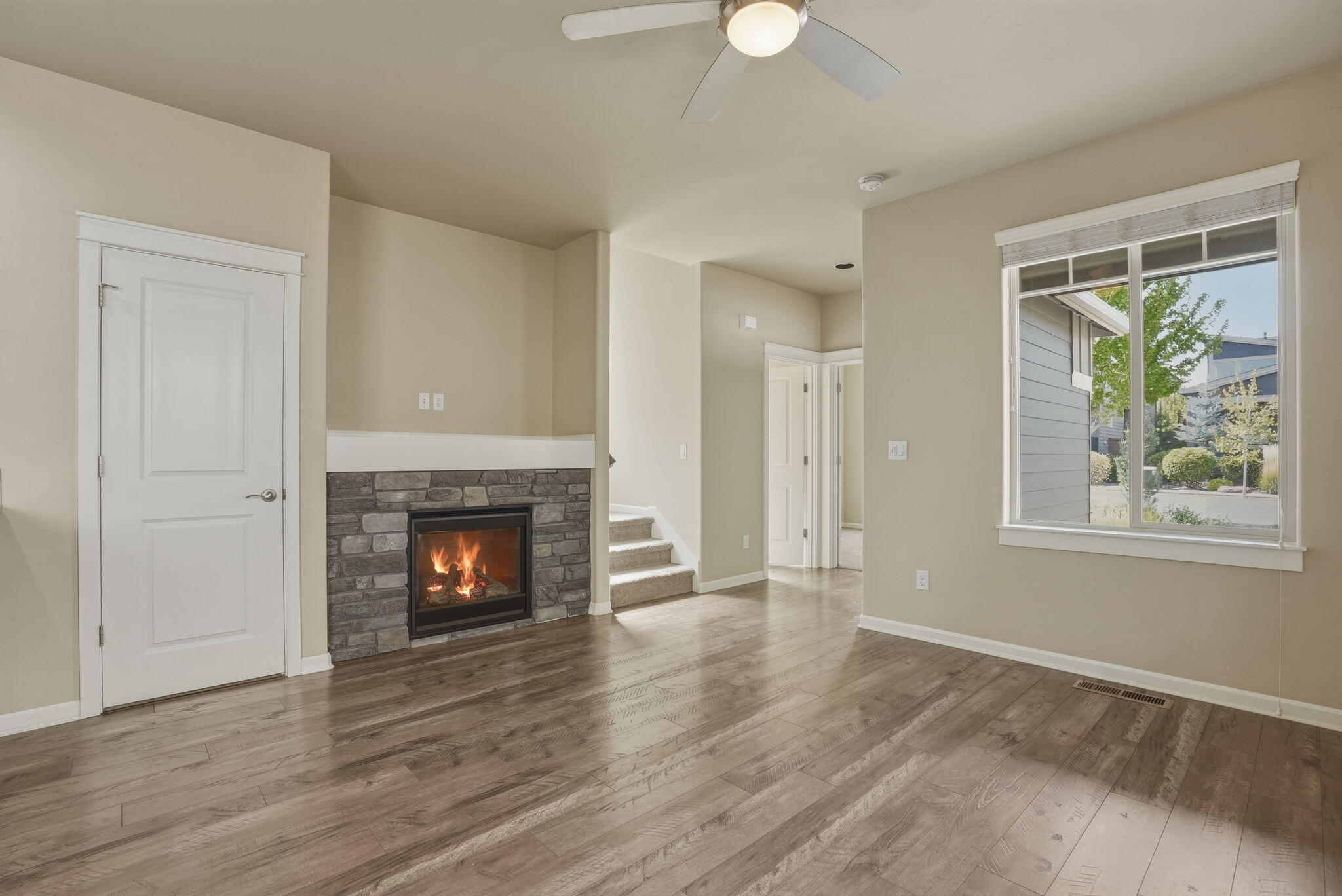 20840 Gateway Drive Bend, OR 97702 - Photo 4 of 40 03