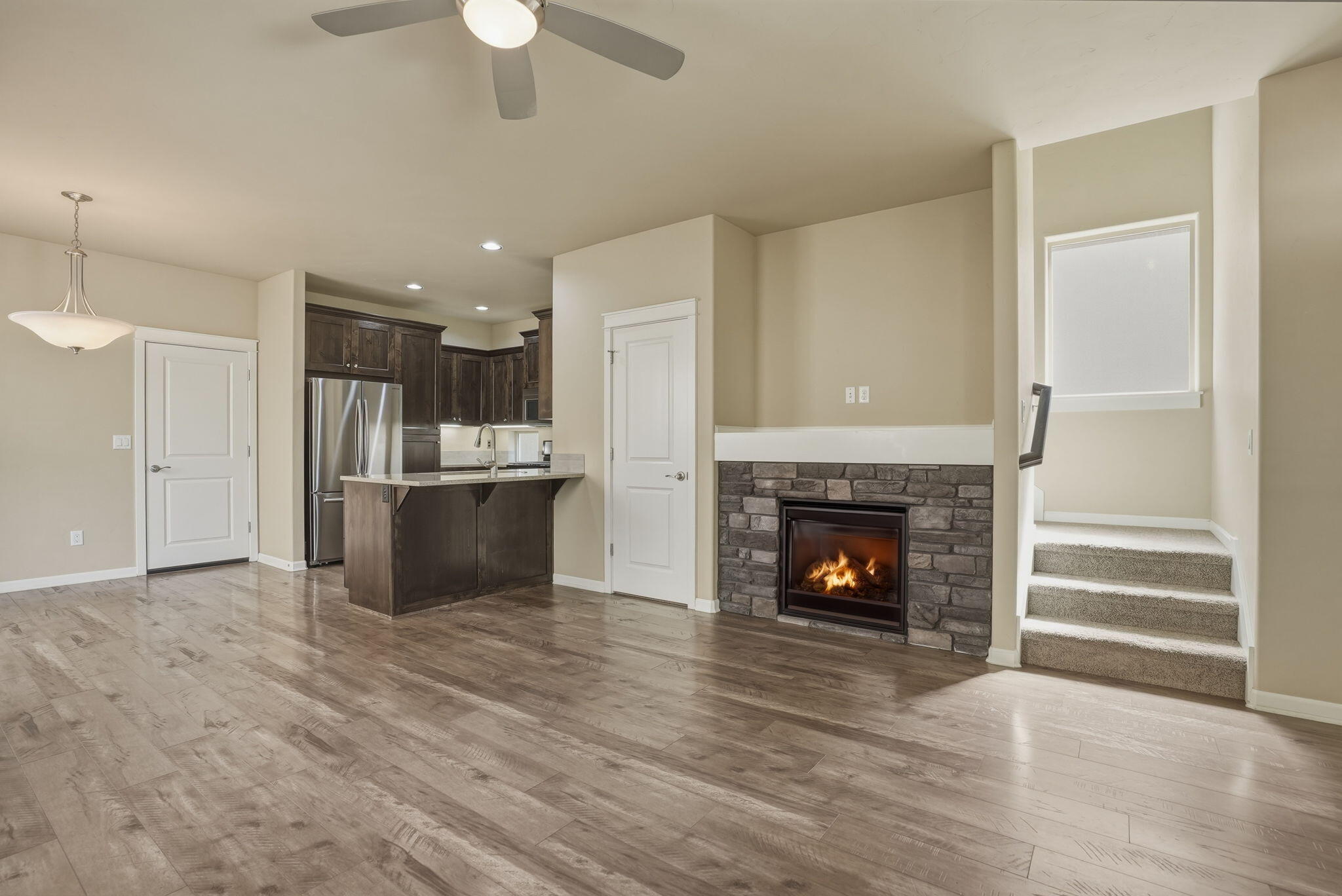 20840 Gateway Drive Bend, OR 97702 - Photo 5 of 40 04