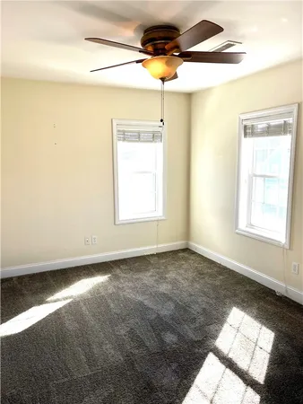 $2,600 | 31 Garfield Avenue, Unit 2, Bristol, RI 02809