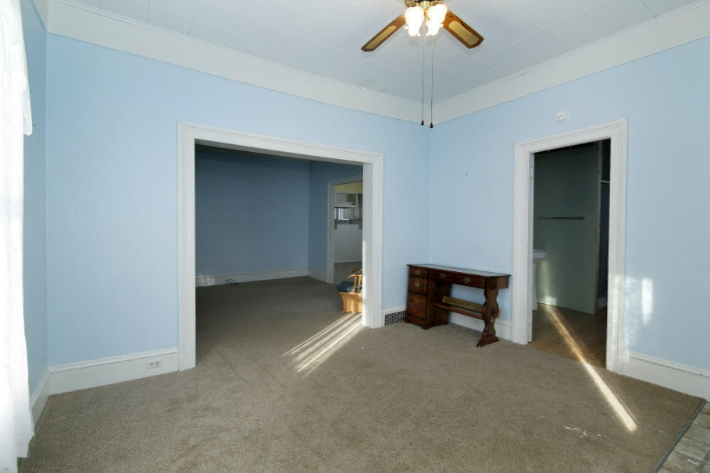 312 North Grant Avenue Three Rivers, MI 49093 - Photo 4 of 21 15000503_03