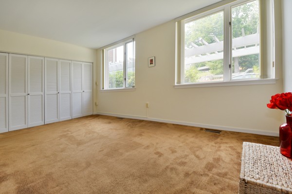 42 Ober Road, Unit F Newton, MA 02459 - Photo 18 of 30
