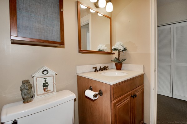 42 Ober Road, Unit F Newton, MA 02459 - Photo 20 of 30