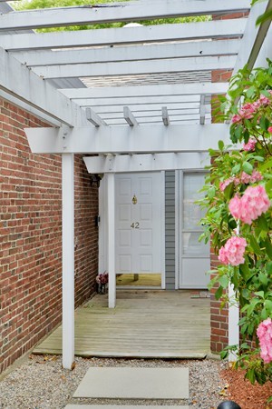 42 Ober Road, Unit F Newton, MA 02459 - Photo 28 of 30
