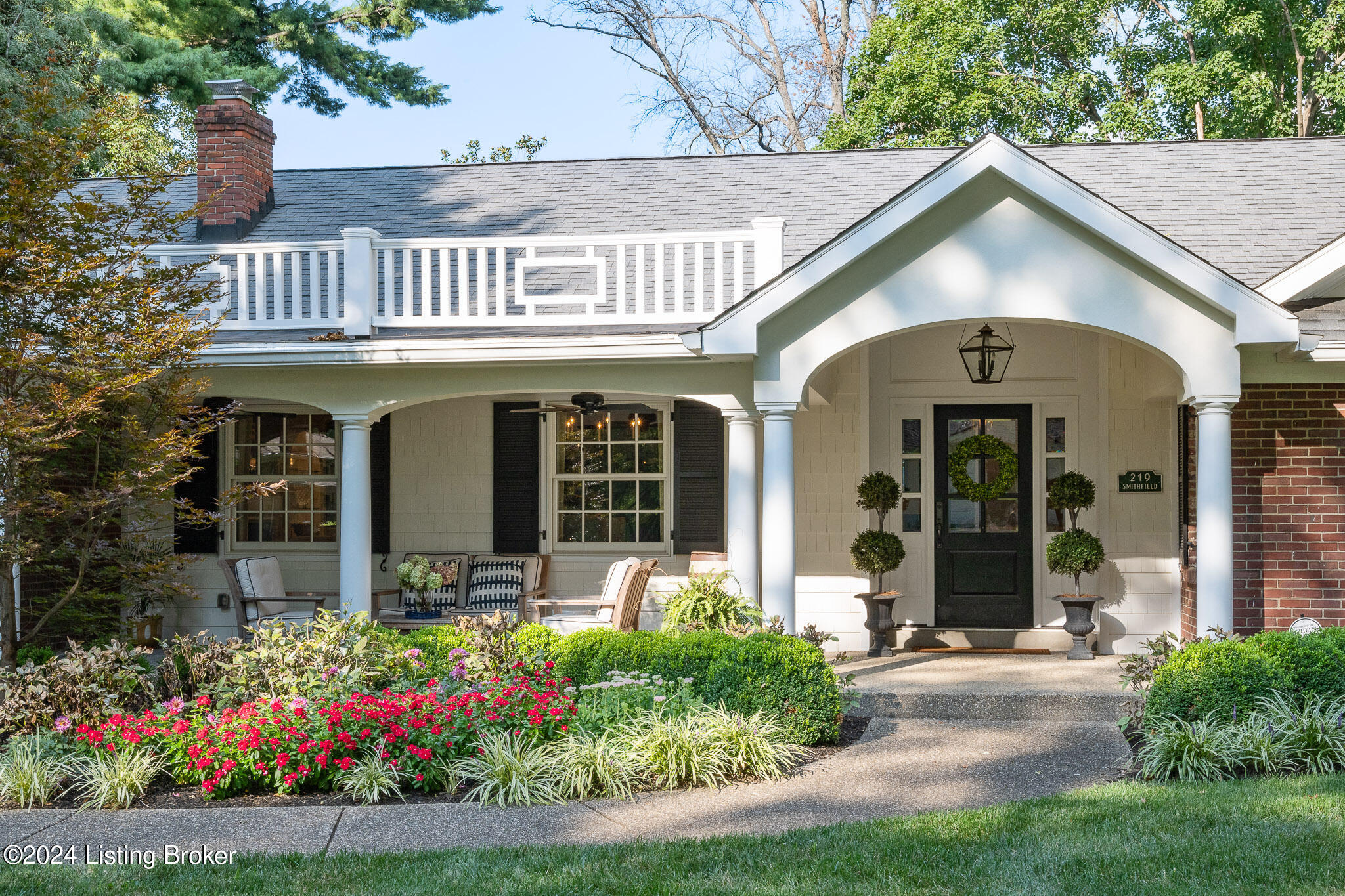 219 Smithfields Road Louisville, KY 40207 - Photo 2 of 58 219 Smithfields Rd-5