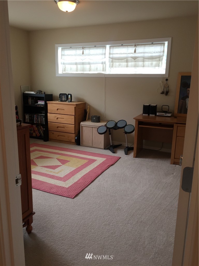 4016 214th Street Southeast Bothell, WA 98021 - Photo 18 of 20