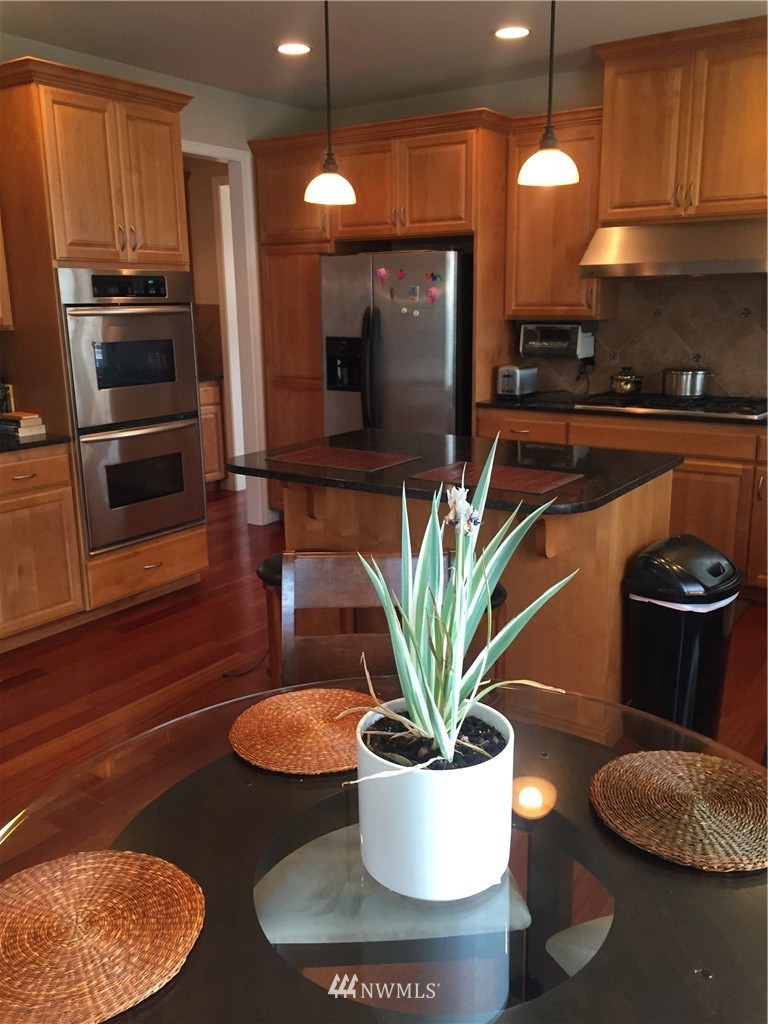 4016 214th Street Southeast Bothell, WA 98021 - Photo 7 of 20