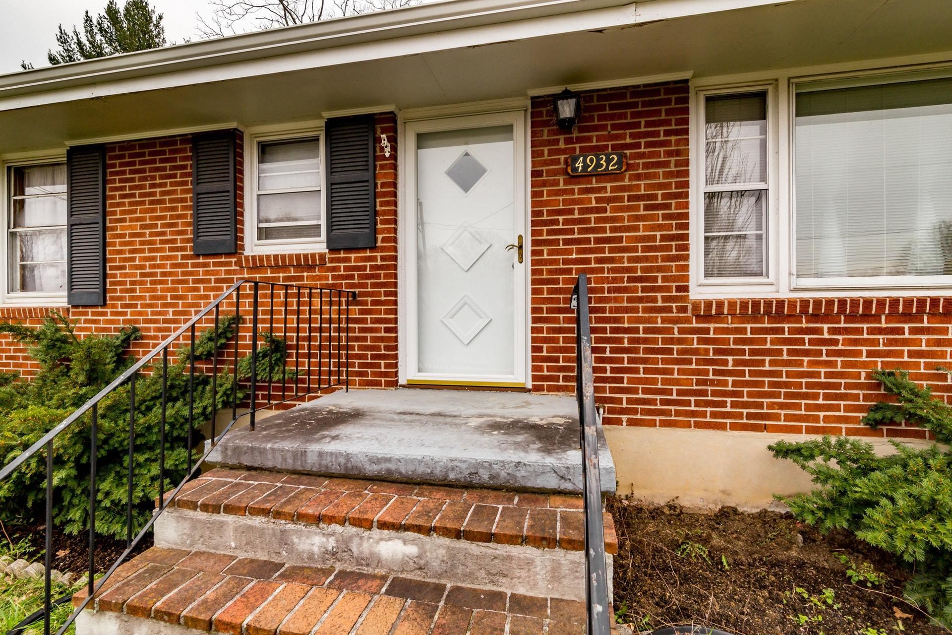 003-265896-18-4932 Desi Rd-0144_6149946