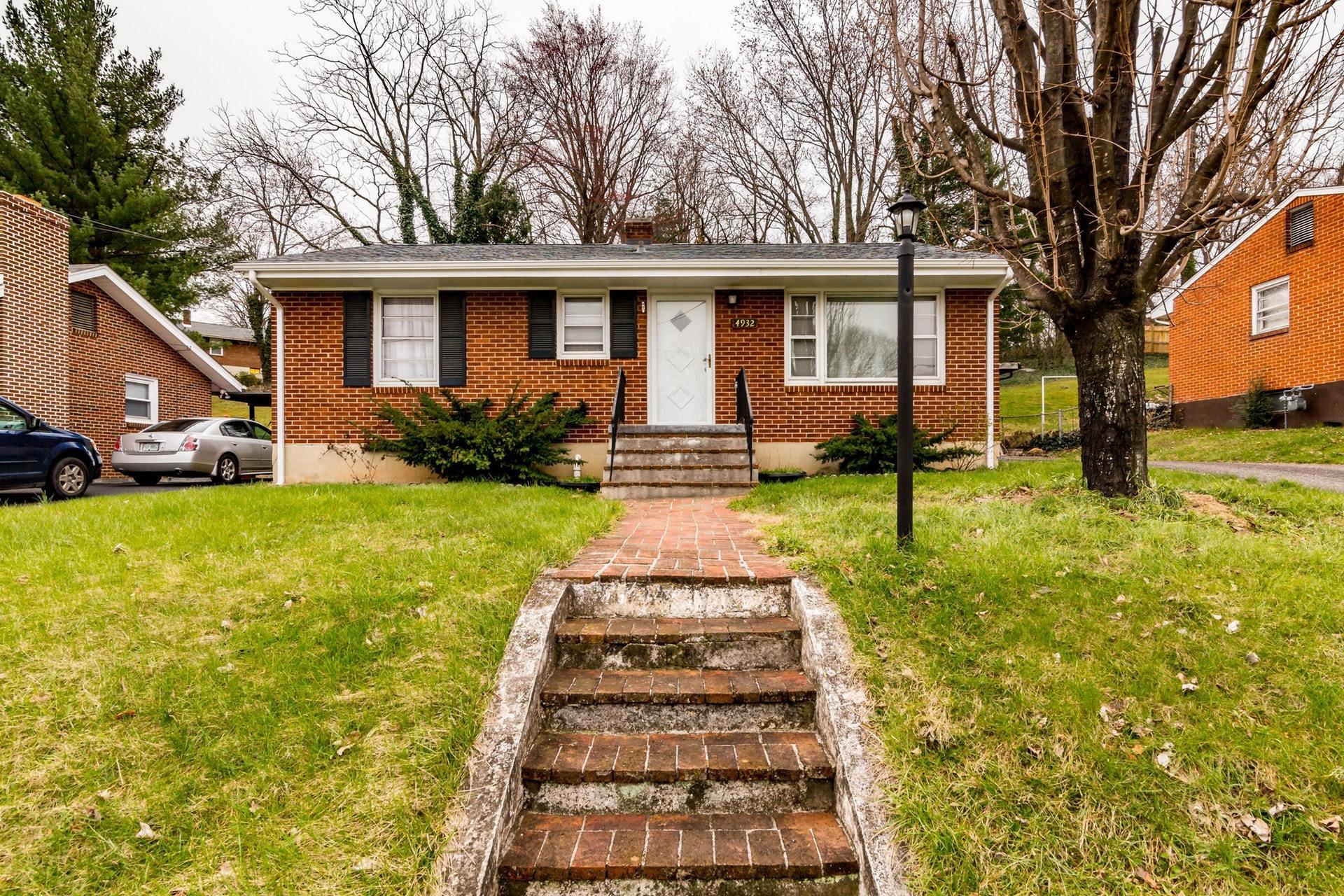 4932 Desi Road Northwest Roanoke, VA 24017 - Photo 30 of 31 030-265896-16-4932 Desi Rd-0142_6149941