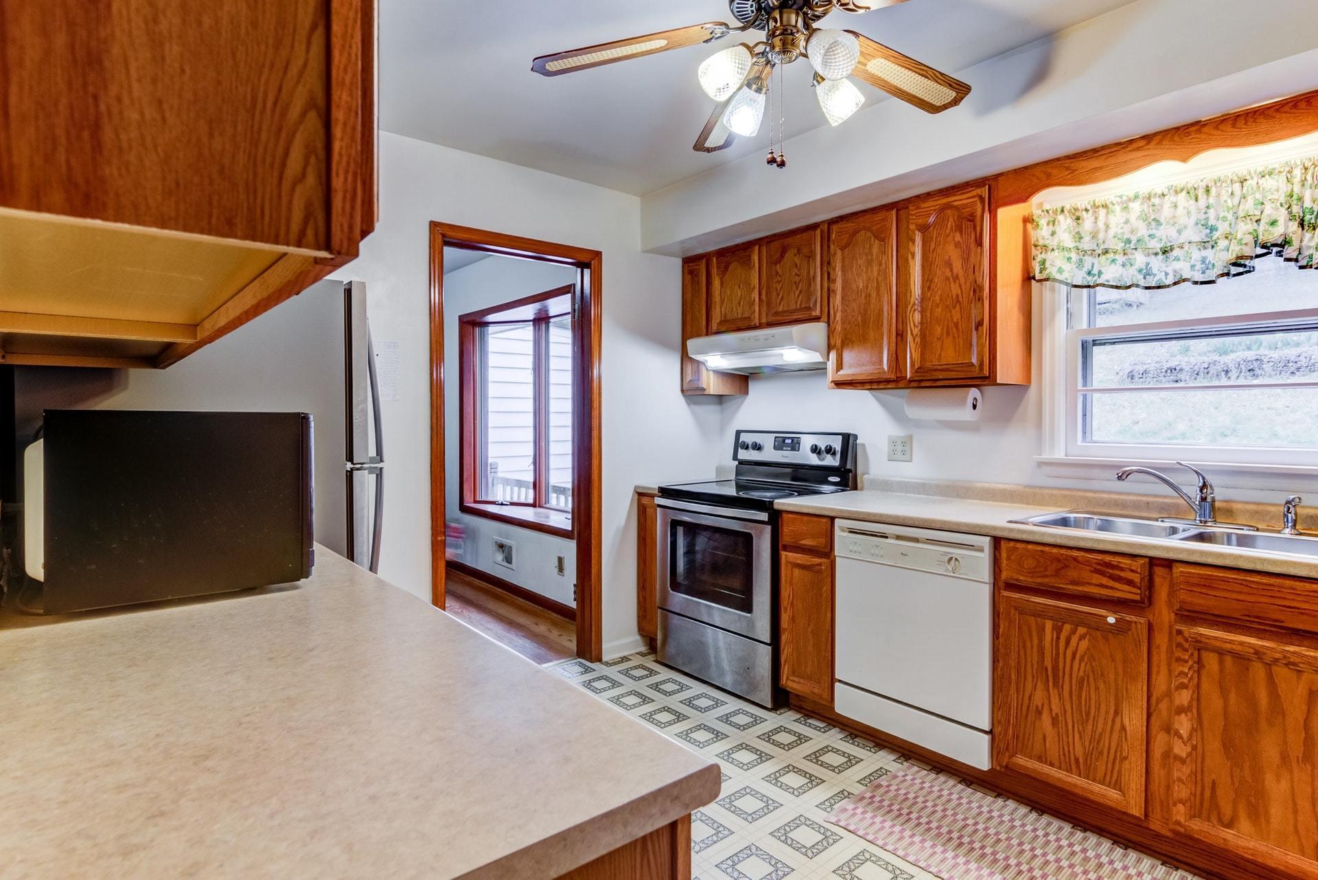 006-265896-3-4932 Desi Rd-9_6149922