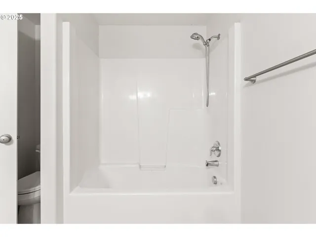 $545,000 | 3204 South 2nd Way, Ridgefield, WA 98642