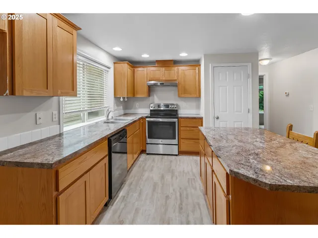 $545,000 | 3204 South 2nd Way, Ridgefield, WA 98642