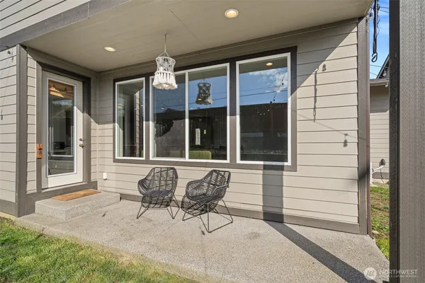 $625,000 | 6653 Percy Lane Southeast, Tumwater, WA 98501