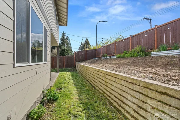 $625,000 | 6653 Percy Lane Southeast, Tumwater, WA 98501