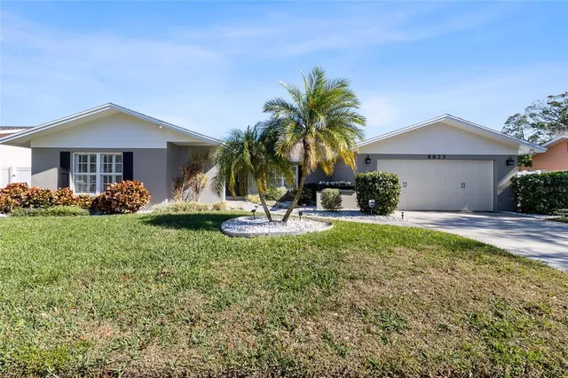 $599,000 | 8823 Kenwood Road, Seminole, FL 33777