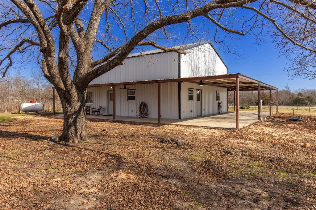 8760 Fm 272 Celeste Tx  