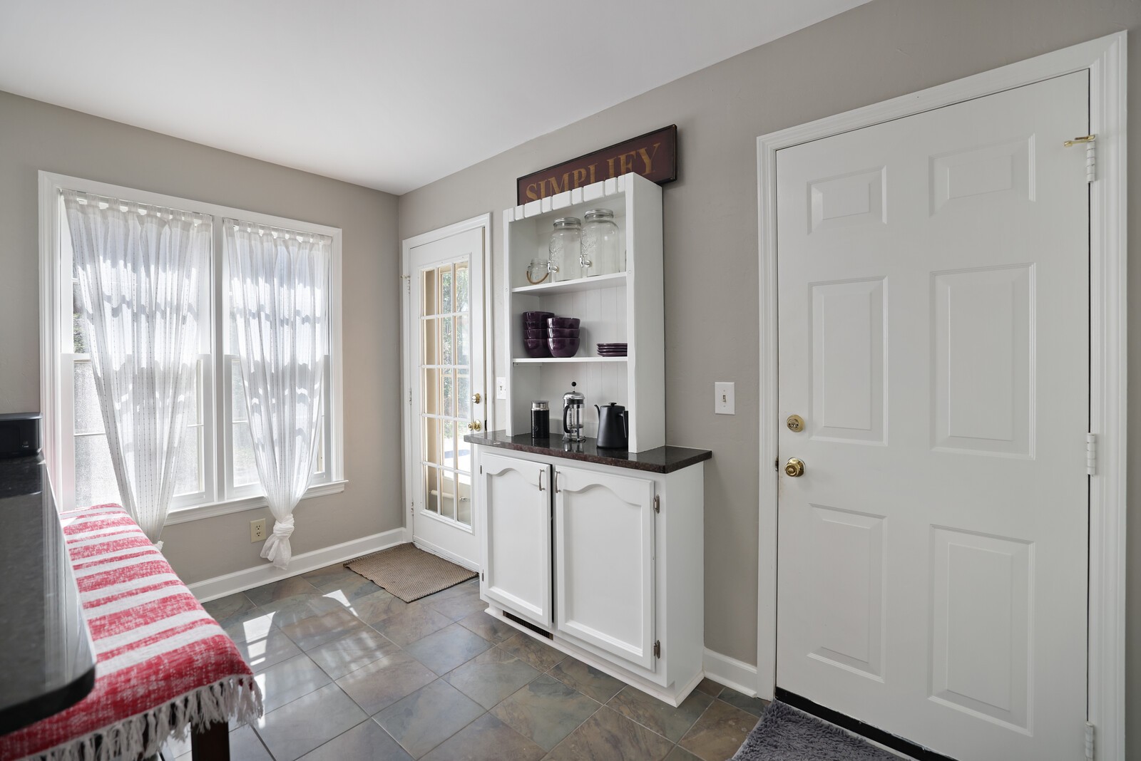 1070 Cliff White Road Columbia, TN 38401 - Photo 11 of 45 Gallery Image 11