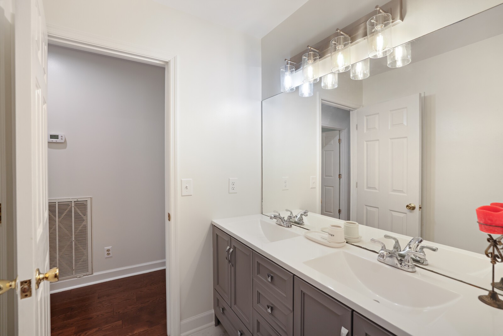 1070 Cliff White Road Columbia, TN 38401 - Photo 30 of 45 Gallery Image 30