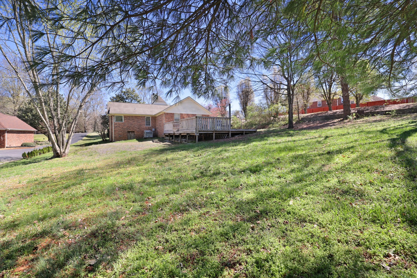 1070 Cliff White Road Columbia, TN 38401 - Photo 39 of 45 Gallery Image 39