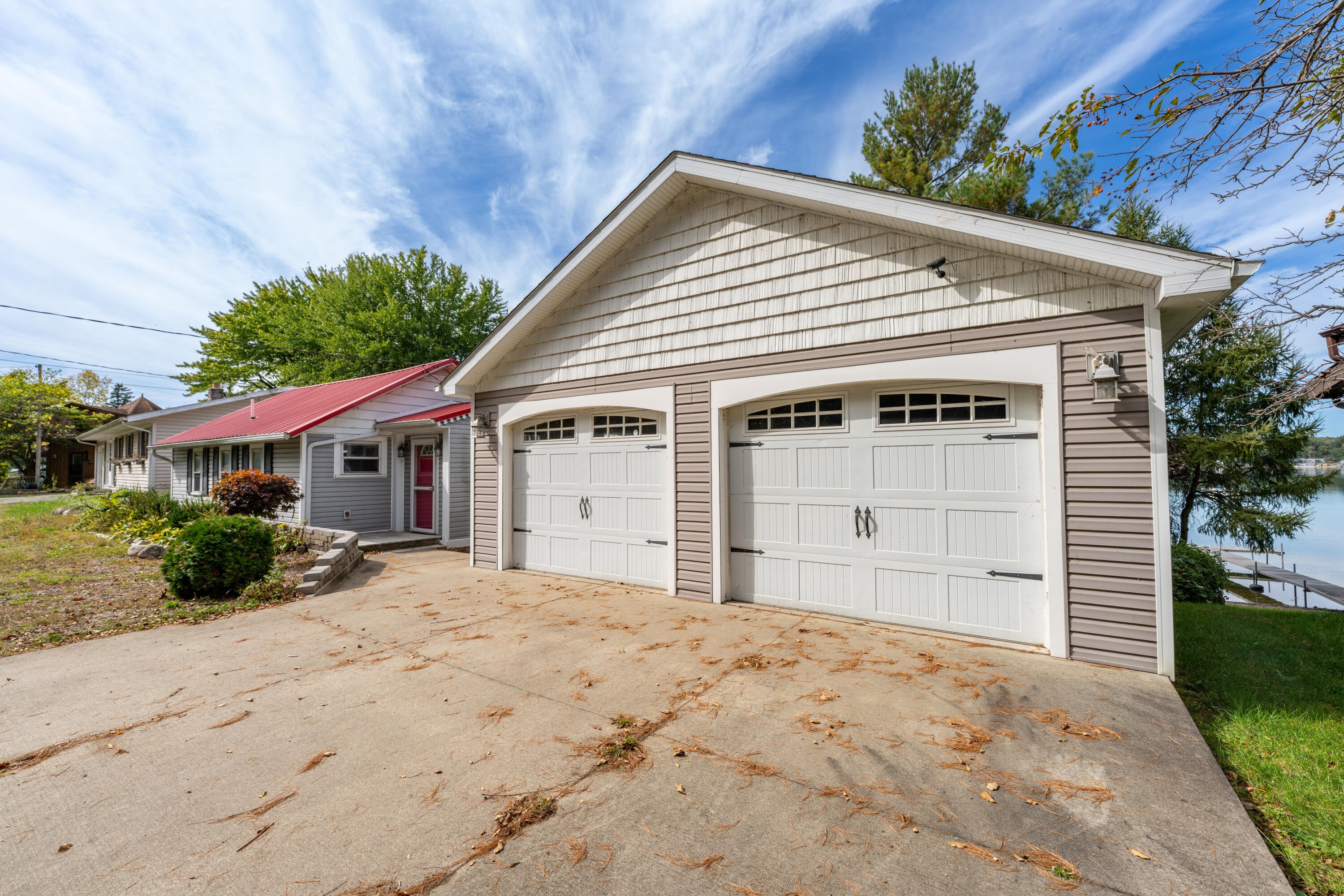 106 Lyon Lake Road Marshall, MI 49068 - Photo 2 of 33 DSC08395