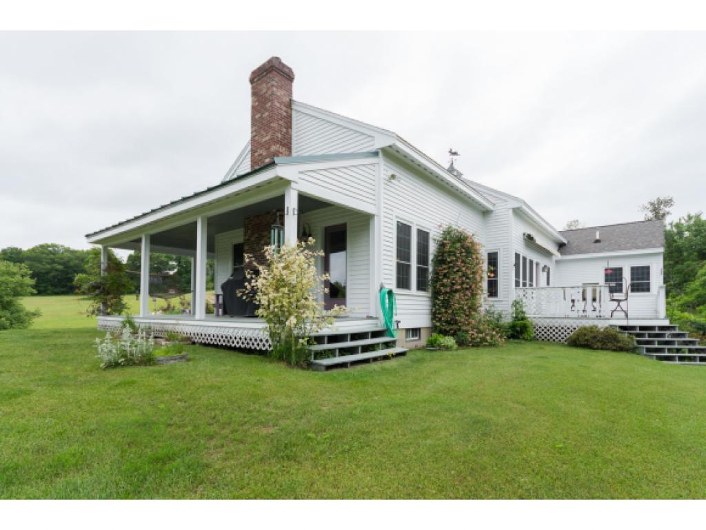 72 Raymond Road Nottingham, NH 03290 - Photo 3 of 35