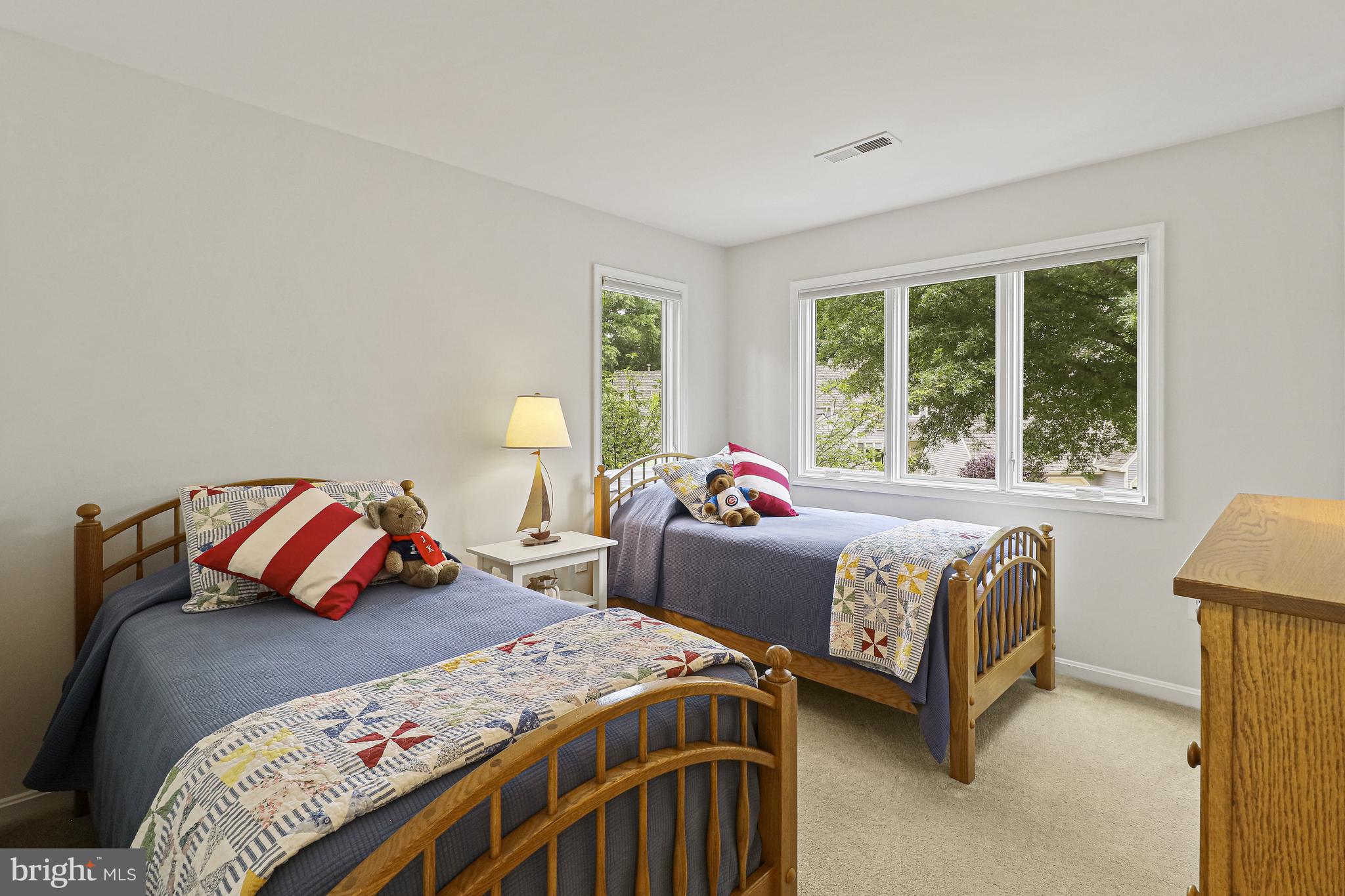 1318 Wedgewood Manor Way Reston, VA 20194 - Photo 36 of 65 Upper Level: Bedroom