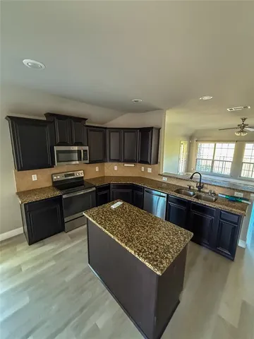 $319,900 | 101 Holly Street, Waxahachie, TX 75165