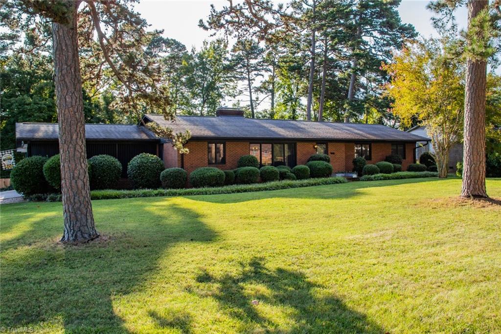216 Guilford Road Jamestown, NC 27282 - Photo 40 of 42 Gallery Image 40