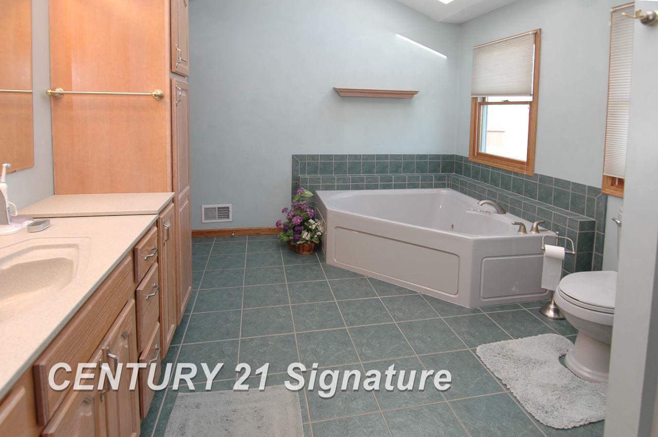 649 North Brennan Road Hemlock, MI 48626 - Photo 13 of 20