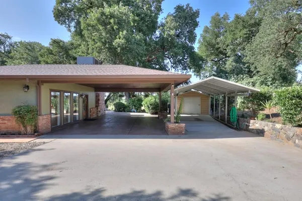 $1,050,000 | 11714 Livingston Cressey Road, Livingston, CA 95334
