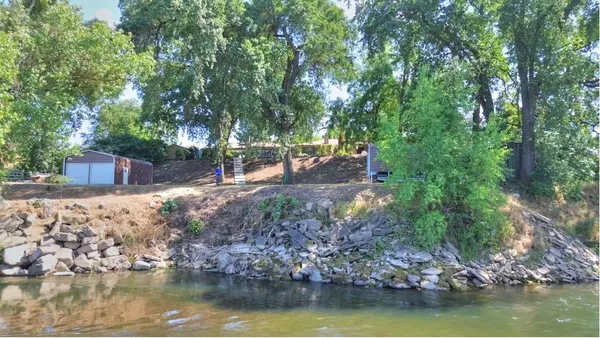$1,050,000 | 11714 Livingston Cressey Road, Livingston, CA 95334