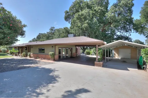 $1,050,000 | 11714 Livingston Cressey Road, Livingston, CA 95334