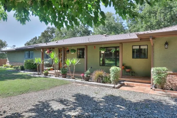 $1,050,000 | 11714 Livingston Cressey Road, Livingston, CA 95334