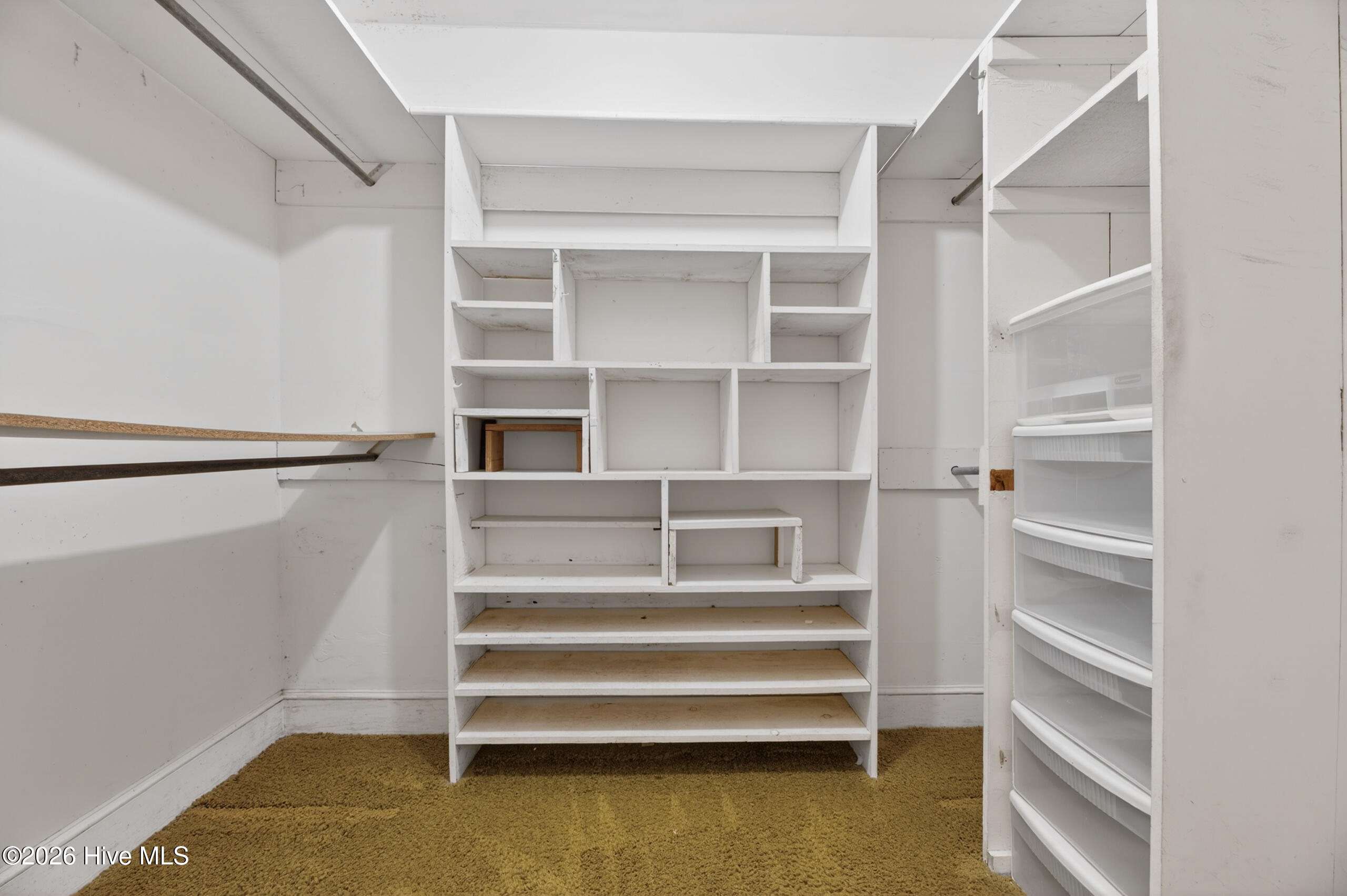 210 King George Road Greenville, NC 27858 - Photo 24 of 41 primary closet
