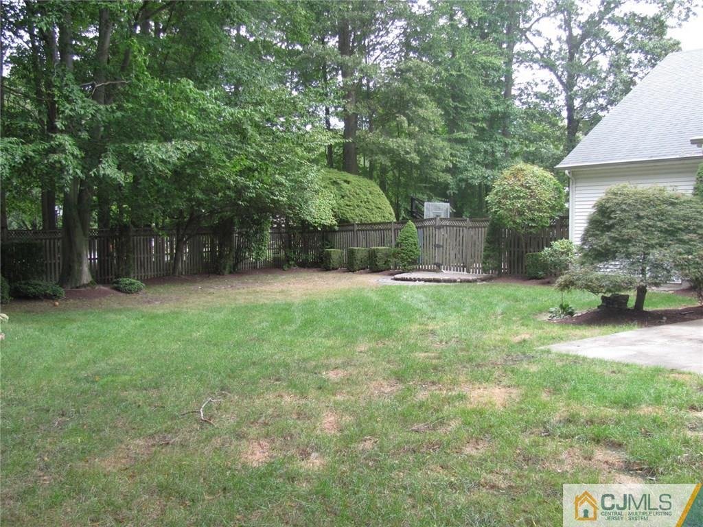 31 Drinking Brook Road Monmouth Junction, NJ 08852 - Photo 13 of 21 Gallery Image 13
