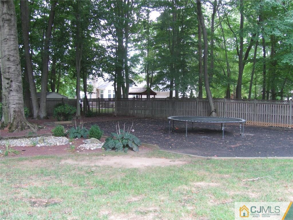 31 Drinking Brook Road Monmouth Junction, NJ 08852 - Photo 14 of 21 Gallery Image 14