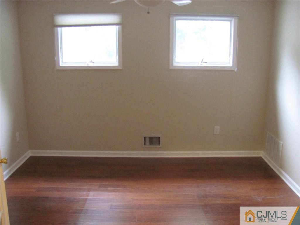 31 Drinking Brook Road Monmouth Junction, NJ 08852 - Photo 9 of 21 Gallery Image 9