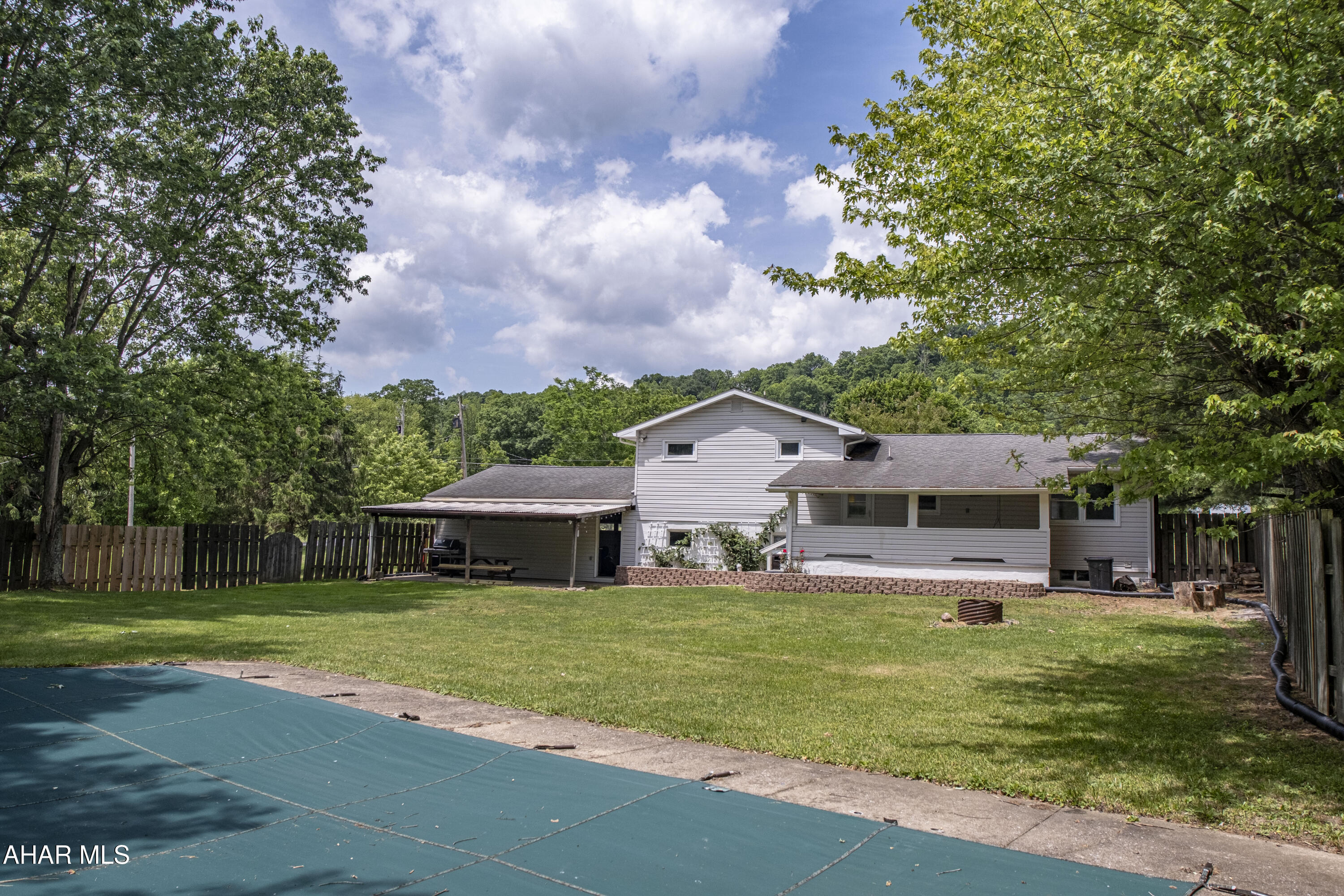 148 Turkey Valley Road Hollidaysburg, PA 16648 - Photo 7 of 41