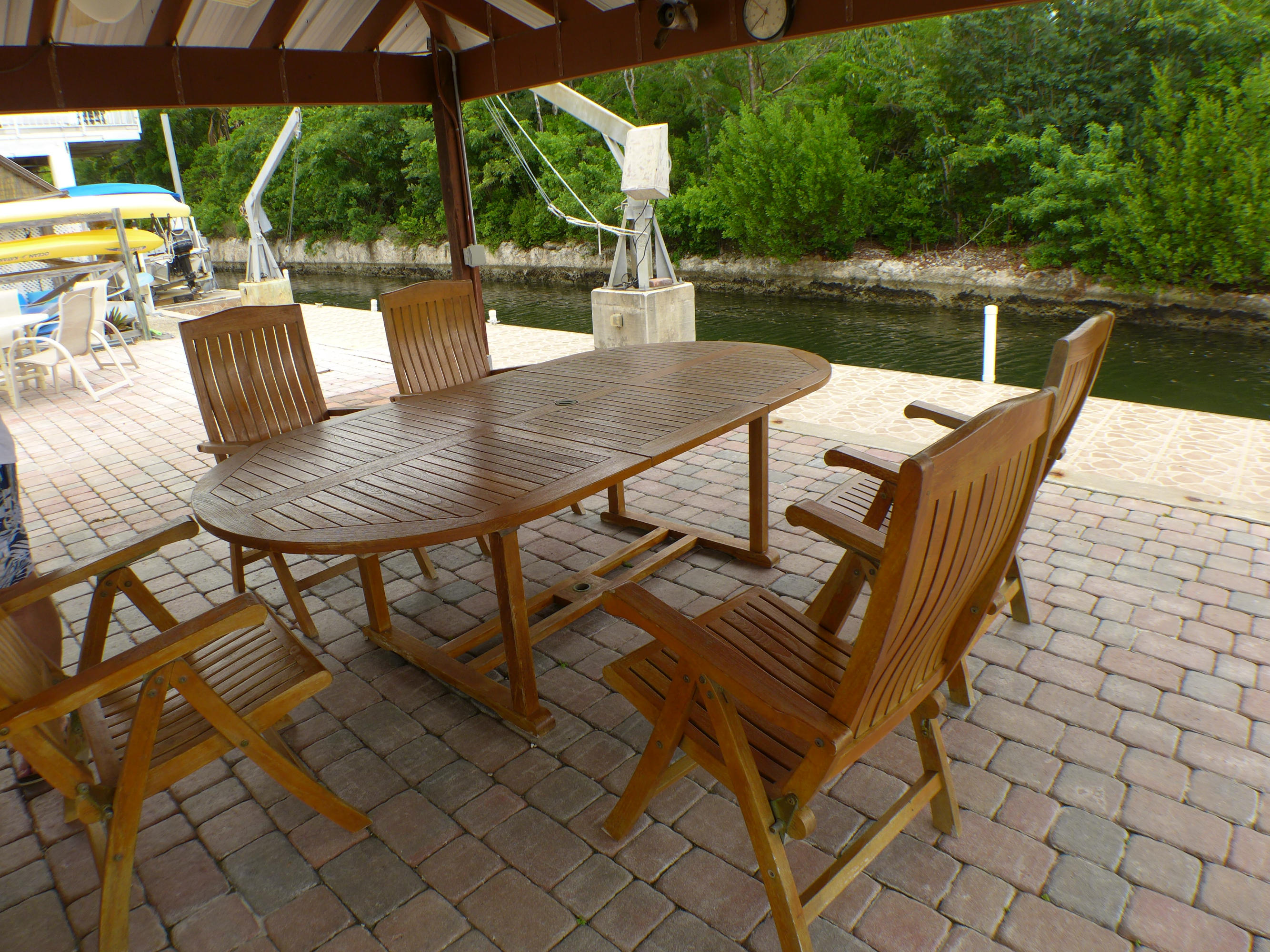 1209 Mockingbird Road Key Largo, FL 33037 - Photo 20 of 25 Relax under tiki